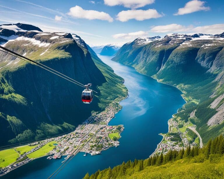 Seilbahnen in Norwegen: Fjorde und Berge aus der Luft
