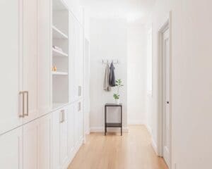Was sind clevere Ideen für kleine Flure?